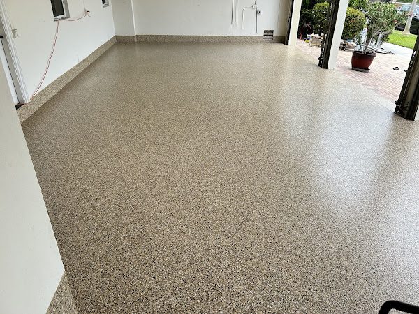 Garage, full flake, looking out to the driveway